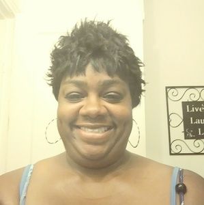 Meet your Posher, Tracey